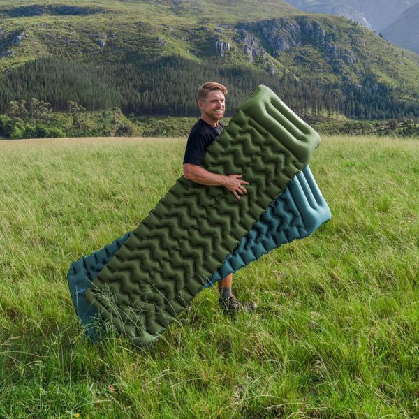 Матрац туристичний надувний двомісний Naturehike CNK2550WS019, 200х125х6.5 см, зелений із вбудованою помпою для надування